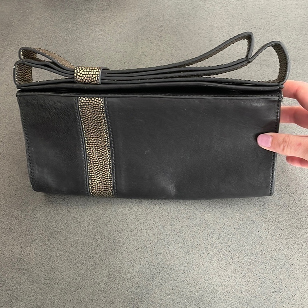 𝅺ZAC Posen bow spotted design magnetic clutch